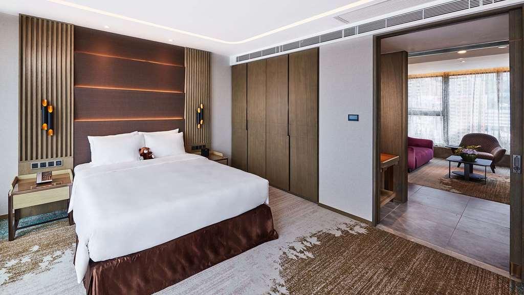 Oasis Aurum 181 4*